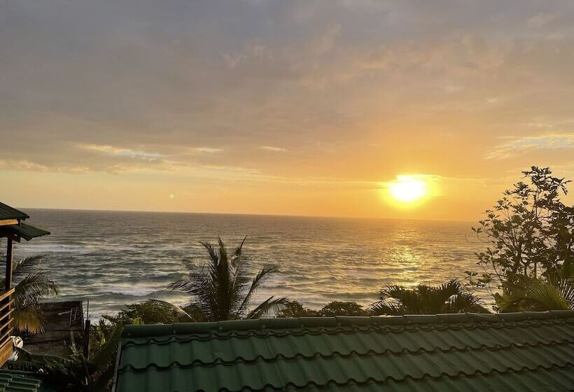 پانسیون Villa Rasta