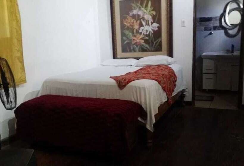 پانسیون Villa Rasta