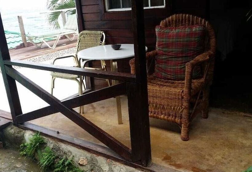 پانسیون Villa Rasta