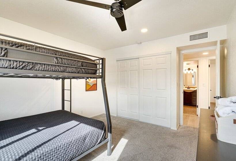 Pet Friendly Arizona Home   Pool, Grill & Fire Pit