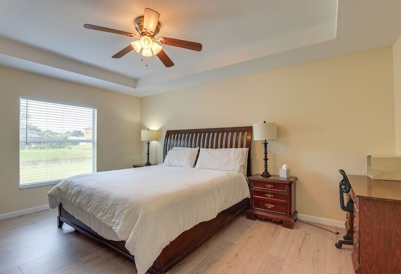 Pet Friendly Port St Lucie Home ~ 5 Mi To Marina!