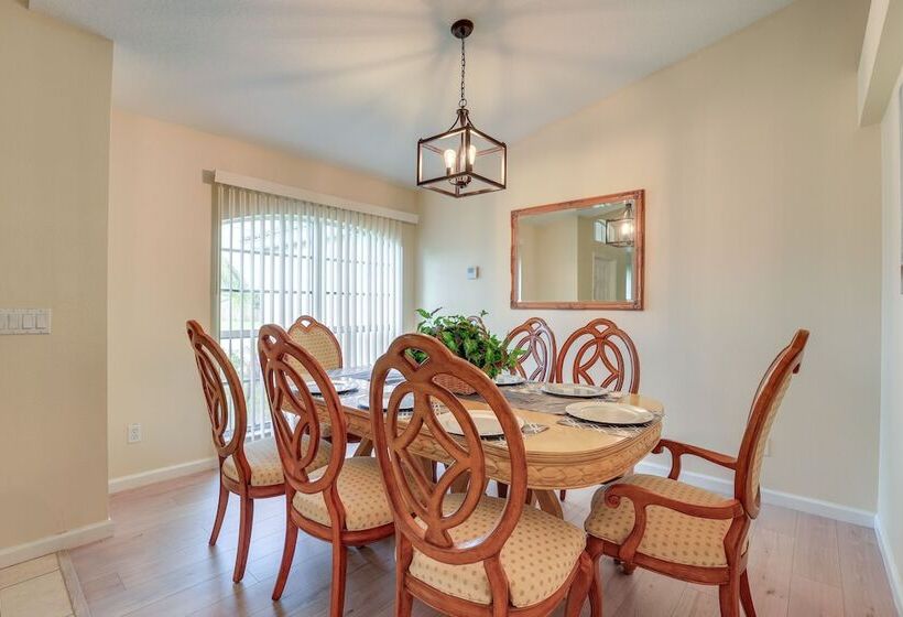 Pet Friendly Port St Lucie Home ~ 5 Mi To Marina!