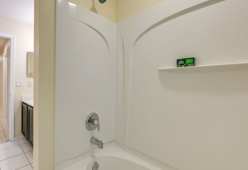 Pet Friendly Port St Lucie Home ~ 5 Mi To Marina!