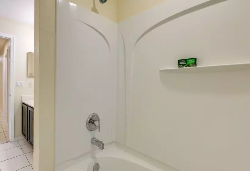 Pet Friendly Port St Lucie Home ~ 5 Mi To Marina!