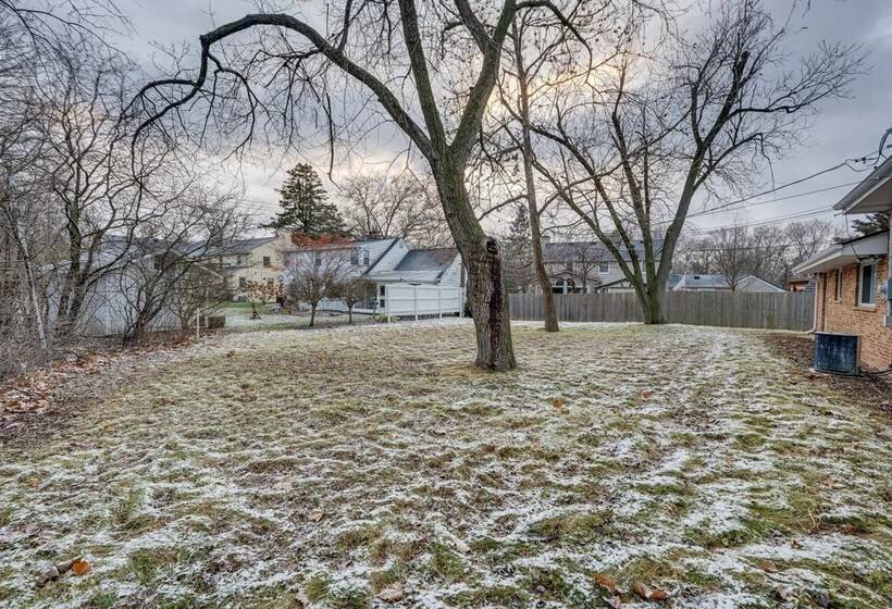 Quiet Ann Arbor Home 2 Mi To Michigan Stadium!