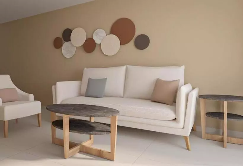 Relaxia Beverly Suites