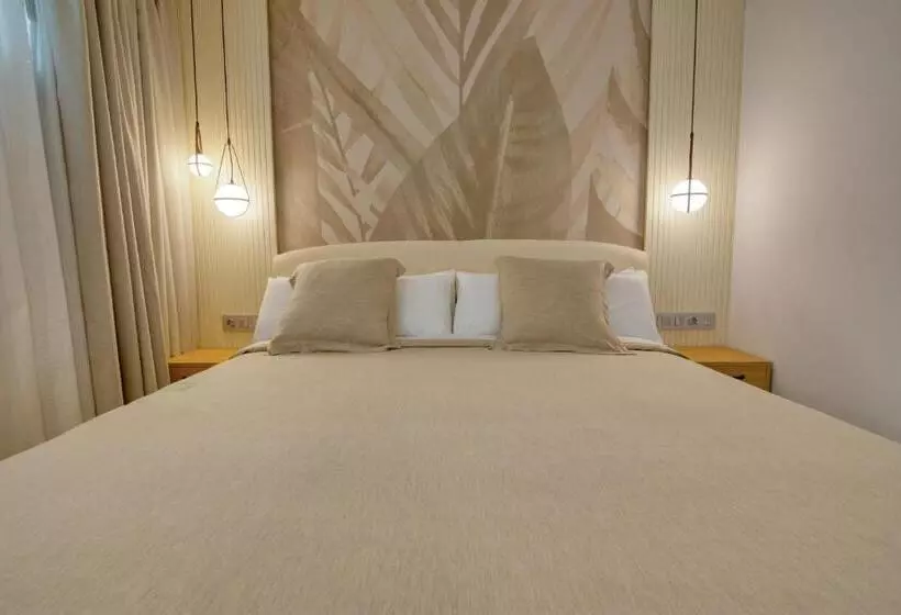 Relaxia Beverly Suites