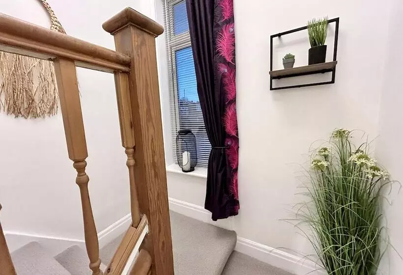 Residenssi Beautiful 3 Bed House In Chester Le Street