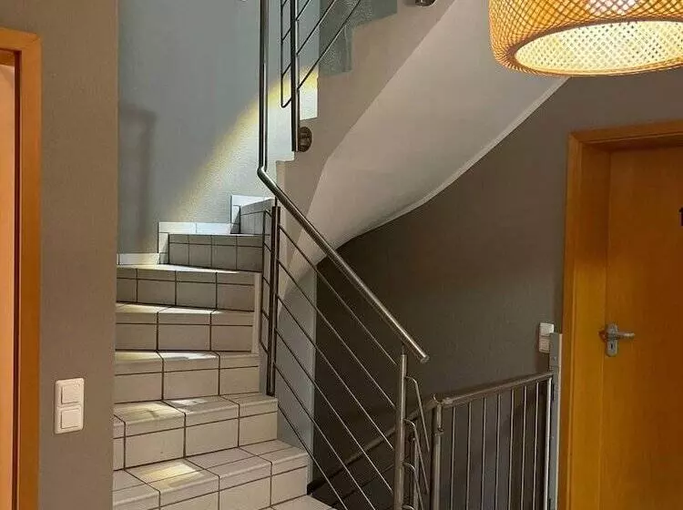 Residenssi Rheinview Sunset In Urbar