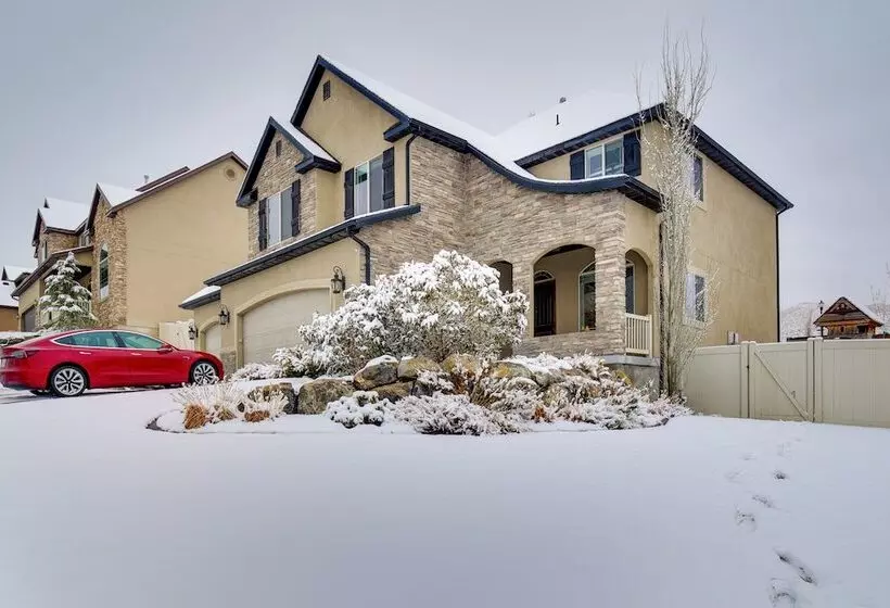 Saratoga Springs Family Home ~ 2 Mi To Utah Lake!