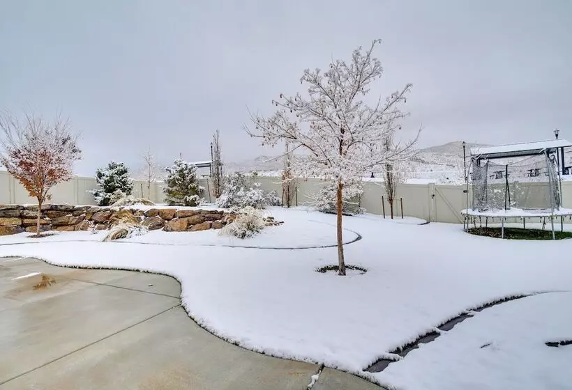 Saratoga Springs Family Home ~ 2 Mi To Utah Lake!