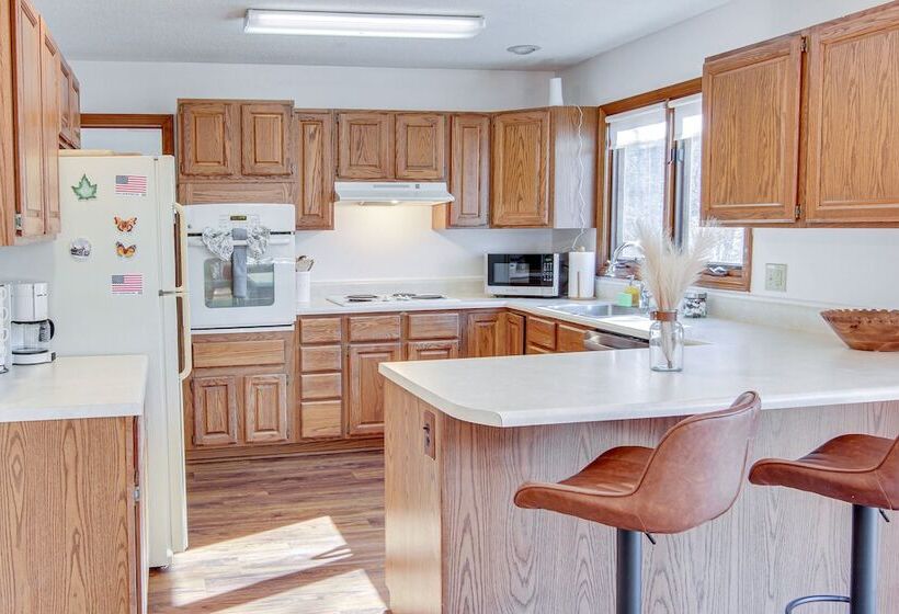 Scenic Fairview Vacation Home ~ 15 Mi To Asheville