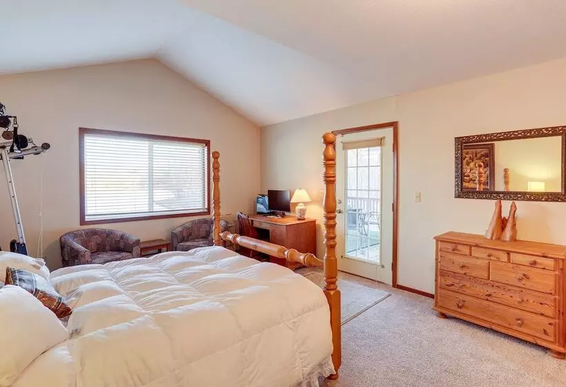 Waterfront Cherokee Village Home W/ Private Dock!