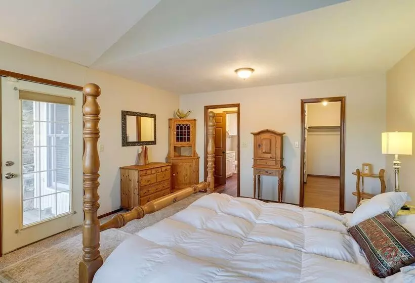 Waterfront Cherokee Village Home W/ Private Dock!