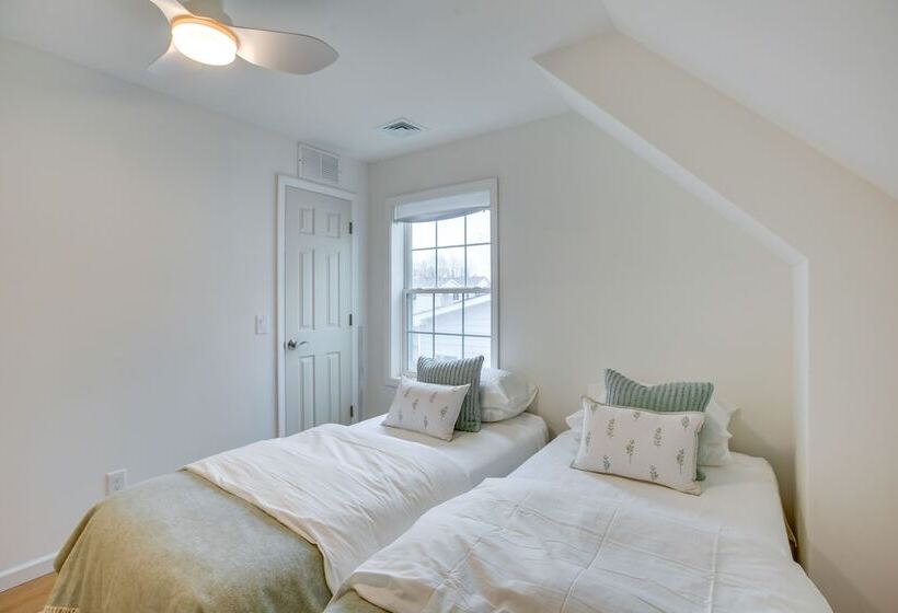 Airy West Cape May Cottage < 1 Mi To Beach!