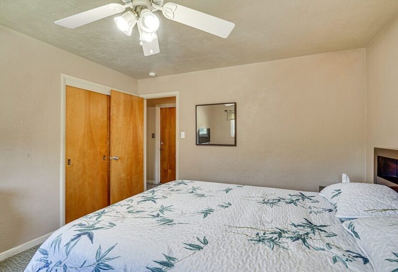 Castro Valley Home W/ Private Deck!