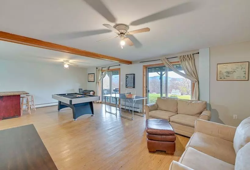 Charming New York Chalet W/ Hot Tub & Game Room!