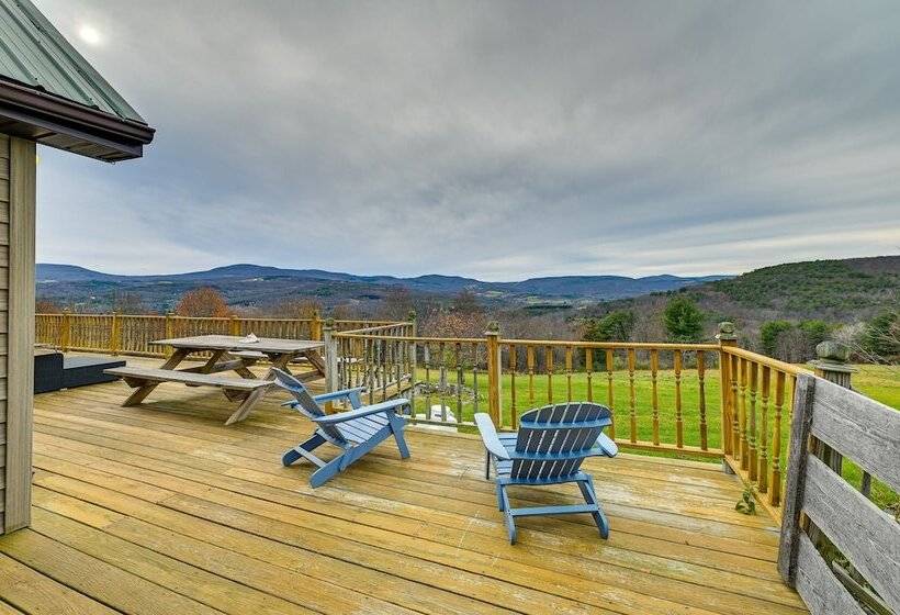 Charming New York Chalet W/ Hot Tub & Game Room!