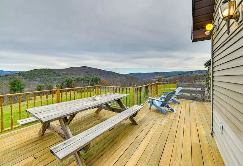 Charming New York Chalet W/ Hot Tub & Game Room!