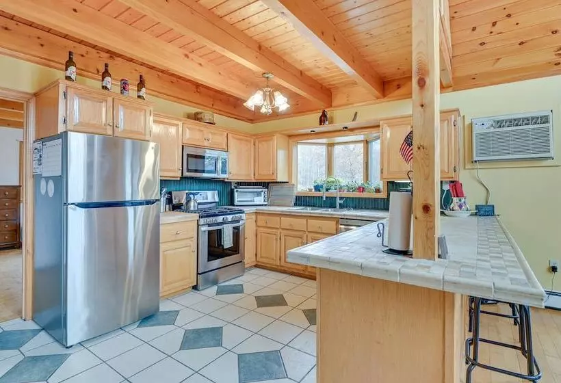 Charming New York Chalet W/ Hot Tub & Game Room!