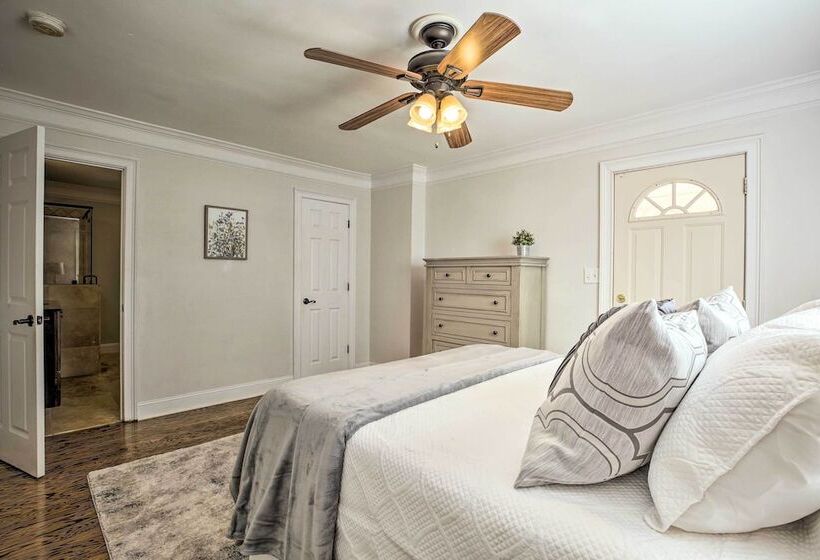 Contemporary Athens Home < 2 Miles To Uga!