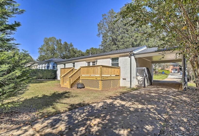 Contemporary Athens Home < 2 Miles To Uga!