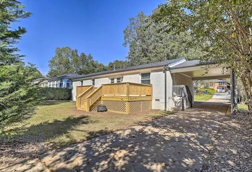 Contemporary Athens Home < 2 Miles To Uga!