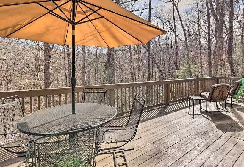 Coosawattee Resort Cabin: Deck, Fire Pit