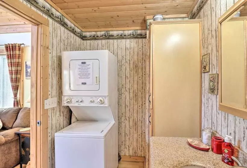 Coosawattee Resort Cabin: Deck, Fire Pit