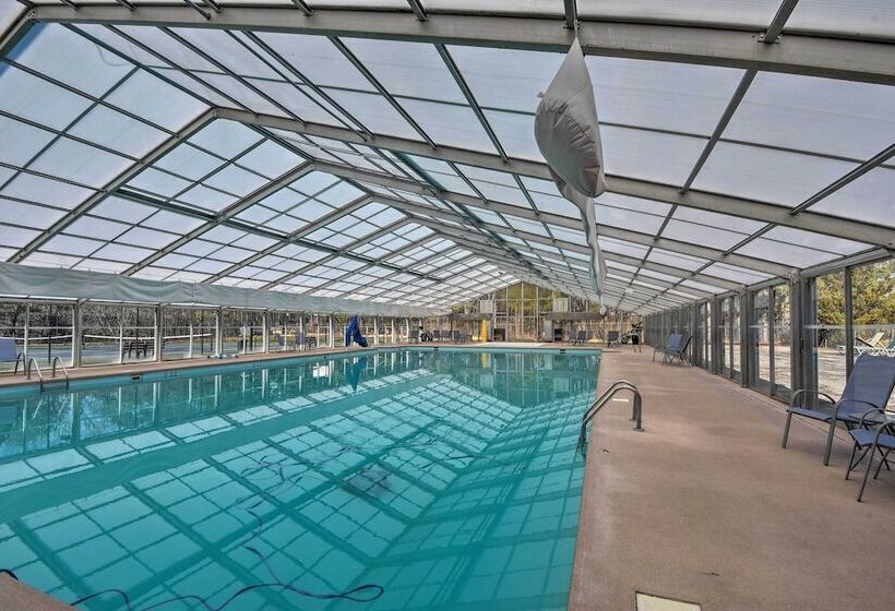 Coosawattee River Resort Home Mins From Blue Ridge