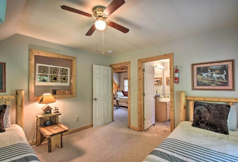 Coosawattee River Resort Home Mins From Blue Ridge