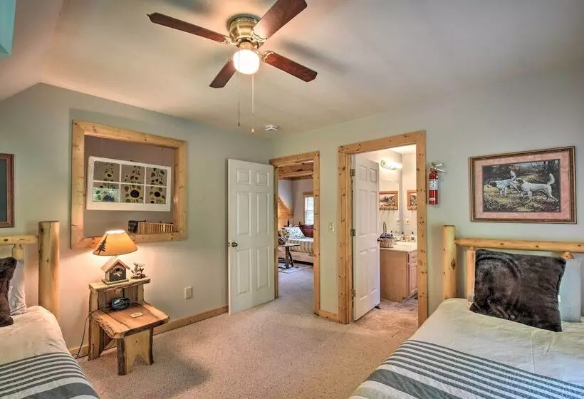Coosawattee River Resort Home Mins From Blue Ridge
