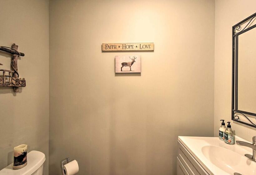 Coosawattee River Resort Home Mins From Blue Ridge