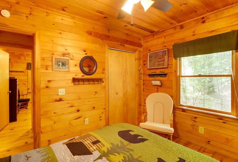 Cozy Cabin In Cherry Log W/ Hot Tub & Fire Pit!
