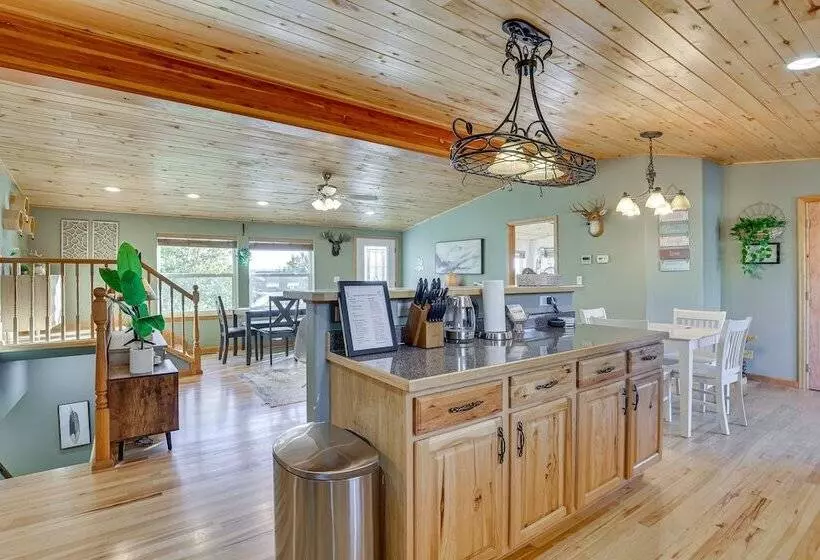 2023010592 Fairplay Home W/ Hot Tub & Fireplace!