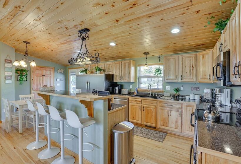 2023010592 Fairplay Home W/ Hot Tub & Fireplace!