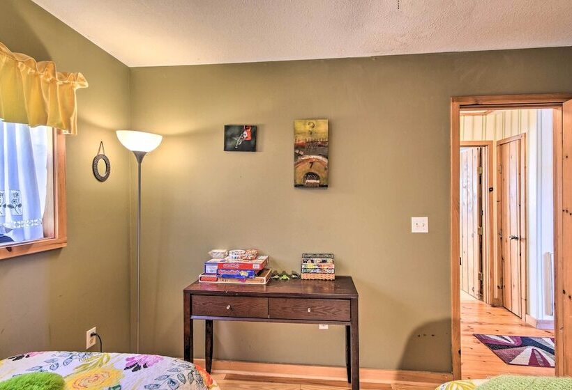 Frog Leap  Hiawassee Cabin W/ Blue Ridge Mtn View