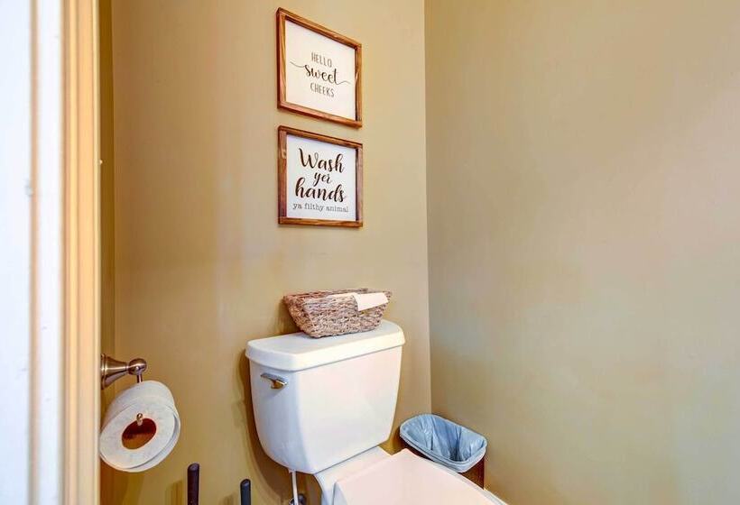 Georgia Home On Lake Sinclair W/ Private Dock