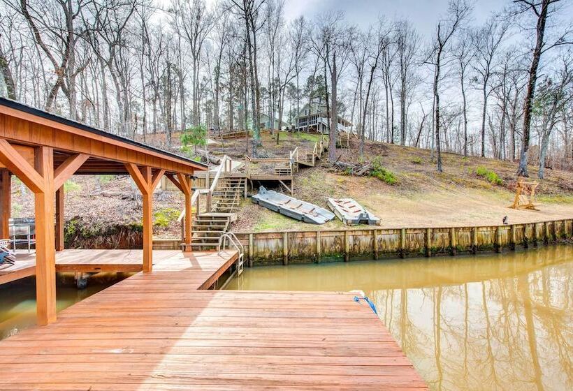 Georgia Home On Lake Sinclair W/ Private Dock