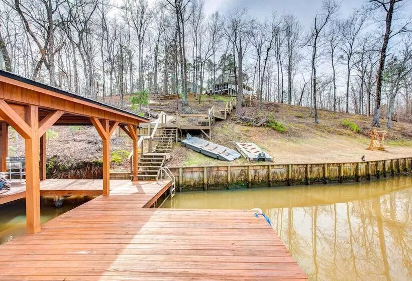 Georgia Home On Lake Sinclair W/ Private Dock