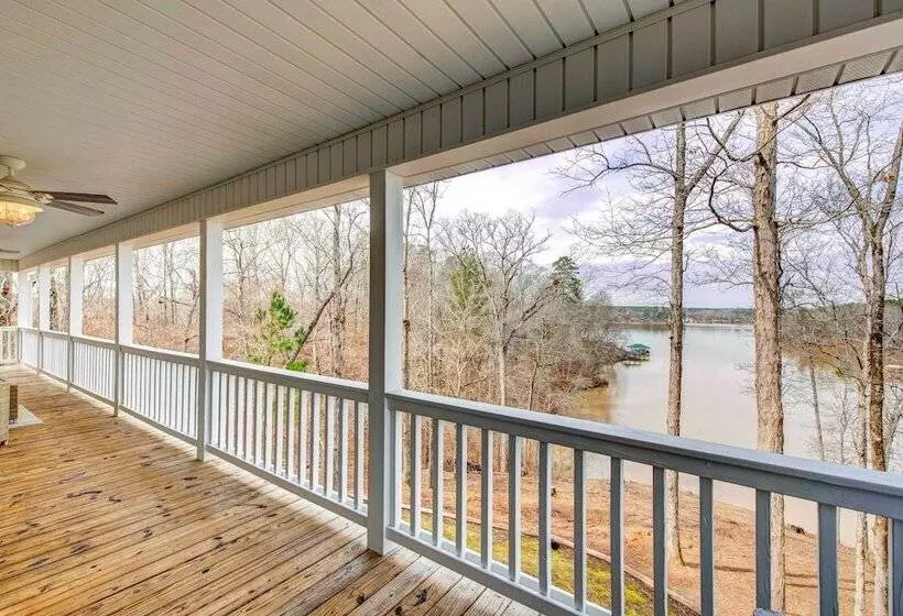 Georgia Home On Lake Sinclair W/ Private Dock