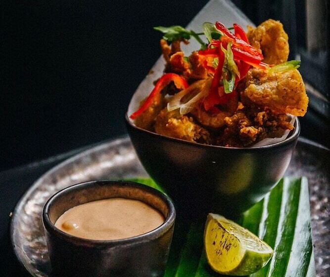 酒店 Funky Monk Restaurant And Rooms