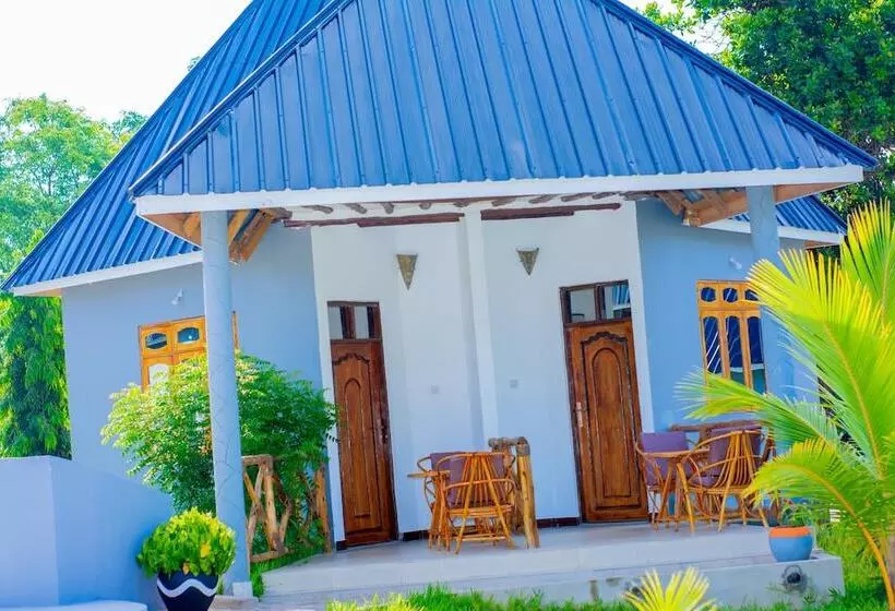 ホテル Mapeni Lodge