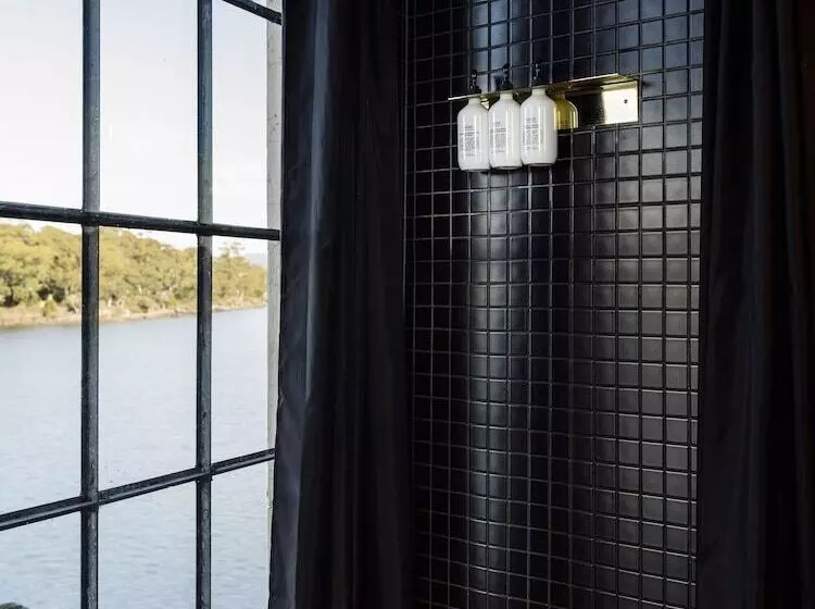 ホテル Pumphouse Point