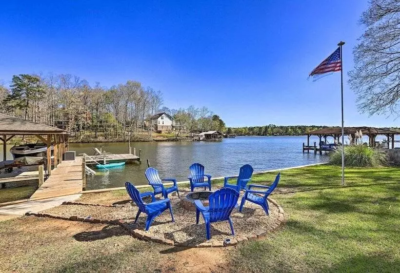 Lakefront Eatonton Home: Boat Dock + Fire Pit