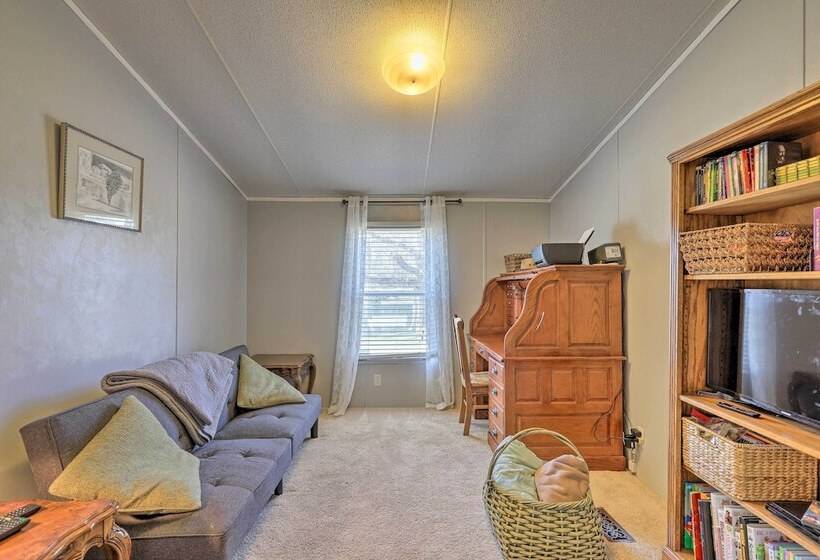 Lakeside Escape W/ Dock   Fish, Hike & Explore!