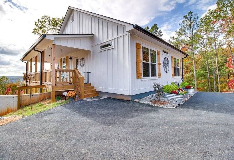 Mtn View Cottage W/ Hot Tub: 11 Mi To Dtwn Ellijay