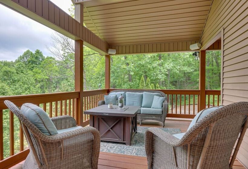 Luxe Blairsville Cabin W/ Game Room, Near Hikes
