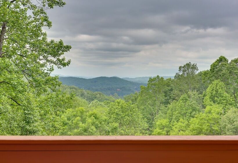 Luxe Blairsville Cabin W/ Game Room, Near Hikes