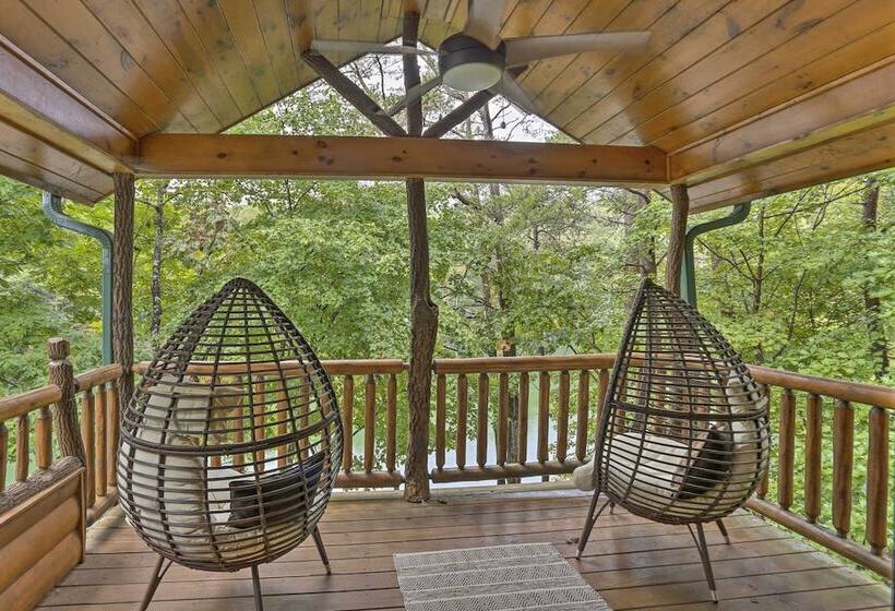 Cherry Lake Lodge W/ Hot Tub, Fire Pit & Game Room